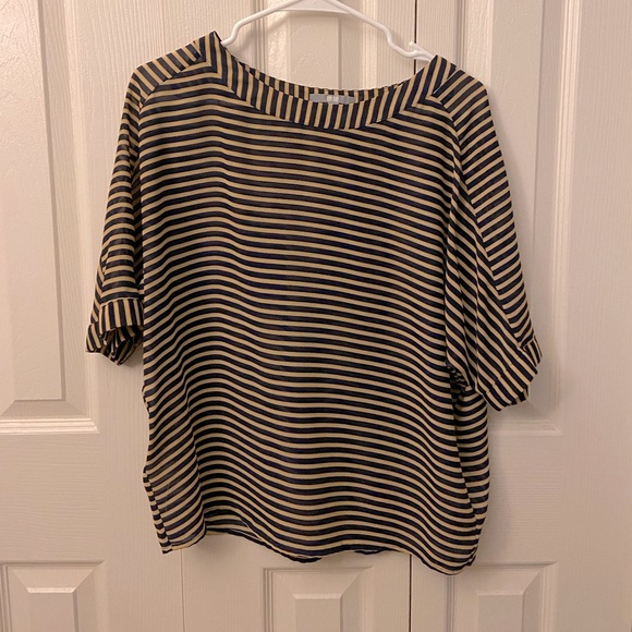Women Uniqlo Striped Tops (set of 2) - Picture 3 of 6